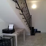 Alojamento de Acomodação e Pequeno-almoço Romana *